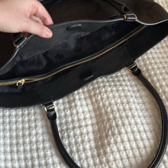 Tory Burch Leather Tote Bag - Picture 6 of 7